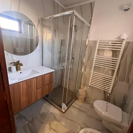 게스트하우스 Handy Specus 3*