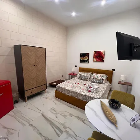 Handy Specus 3* 브린디시